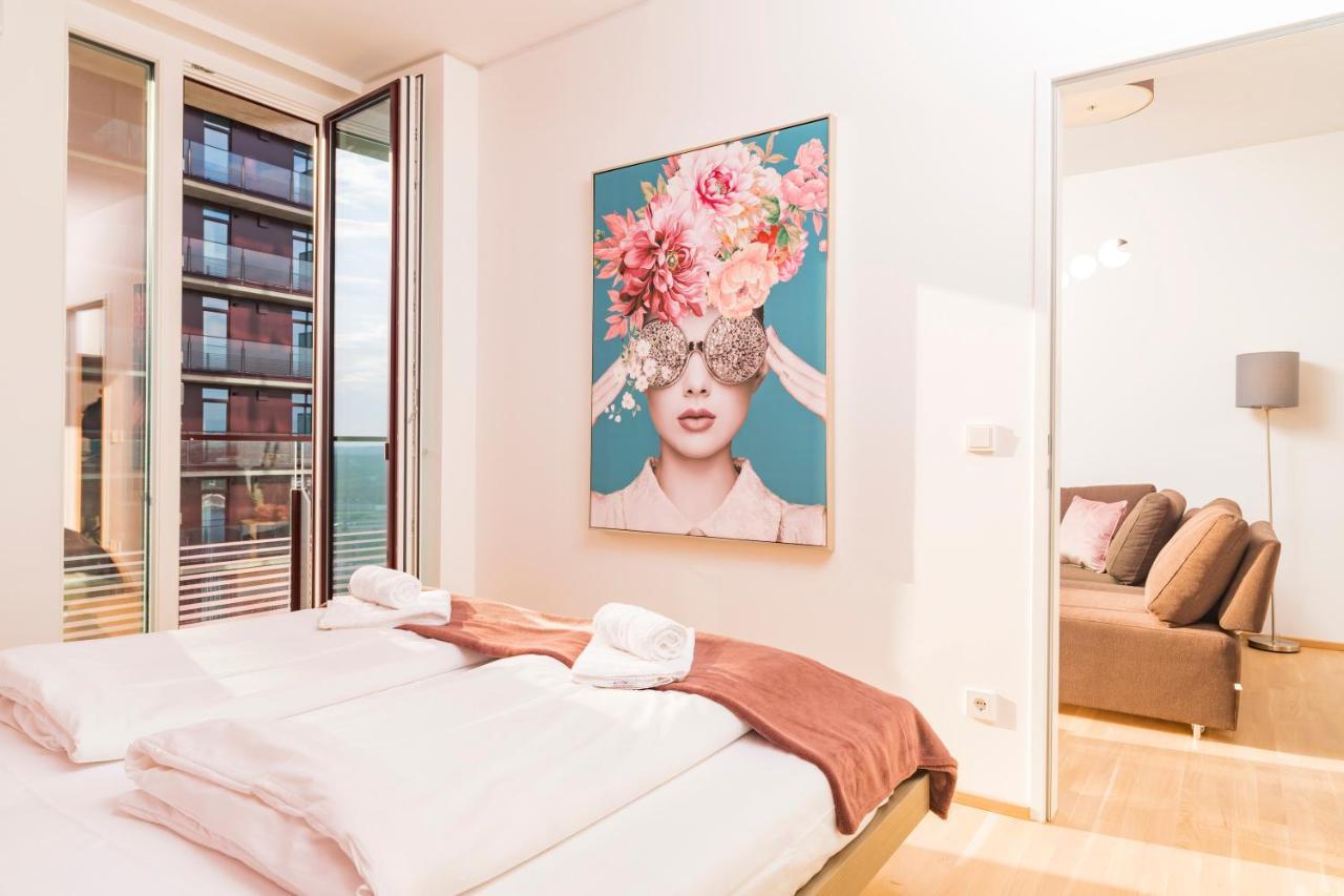 Triiiple Tower Dream Apartments With Rooftop-Summer-Pool Viena Exterior foto