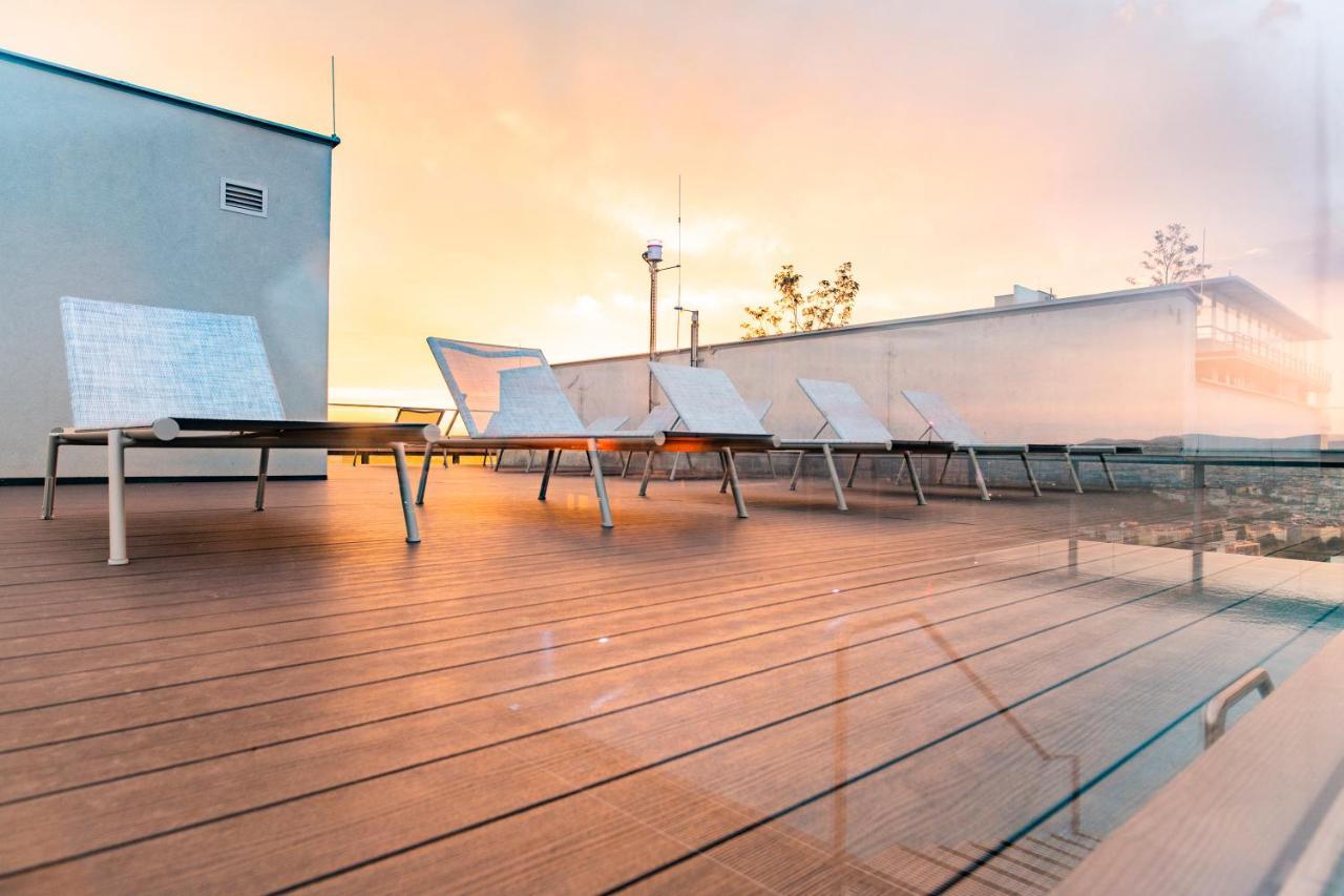 Triiiple Tower Dream Apartments With Rooftop-Summer-Pool Viena Exterior foto